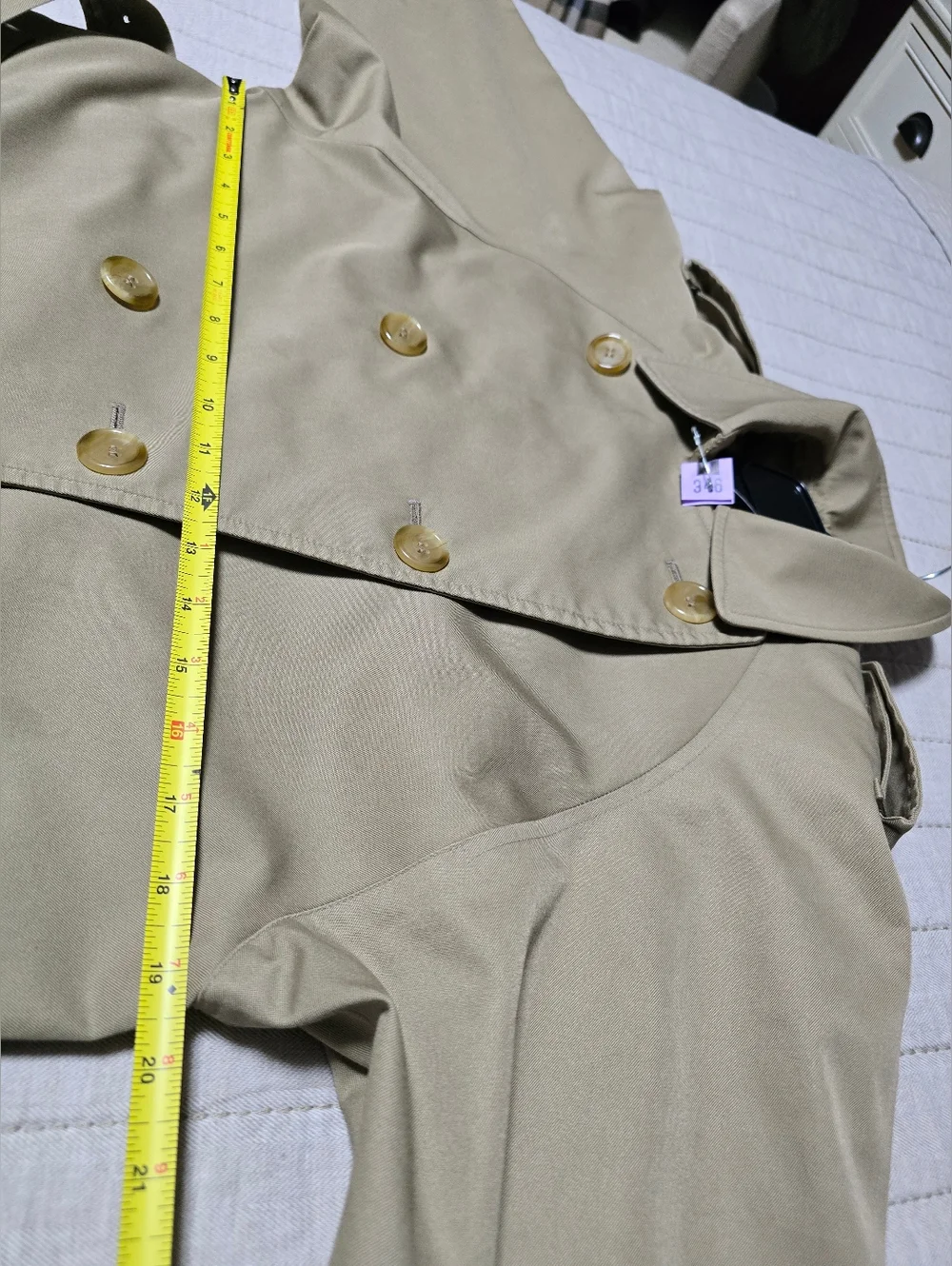 Vintage Burberry Beige Double-Breasted Trench Coat with Belt - Picture 8 of 10